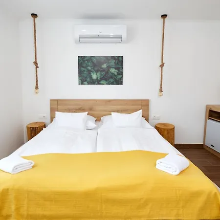 Naturella Panzio 3*
