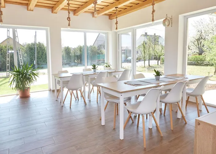 Naturella Panzio לינה וארוחת בוקר Villány