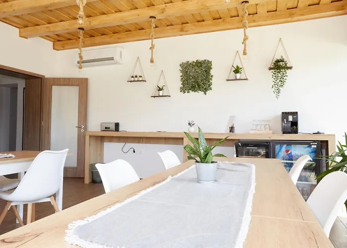 Naturella Panzio 3*