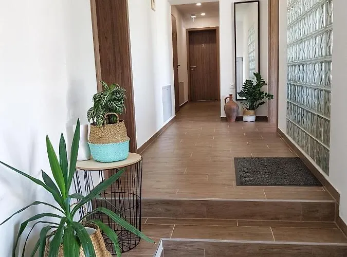 Naturella Panzio לינה וארוחת בוקר 3*